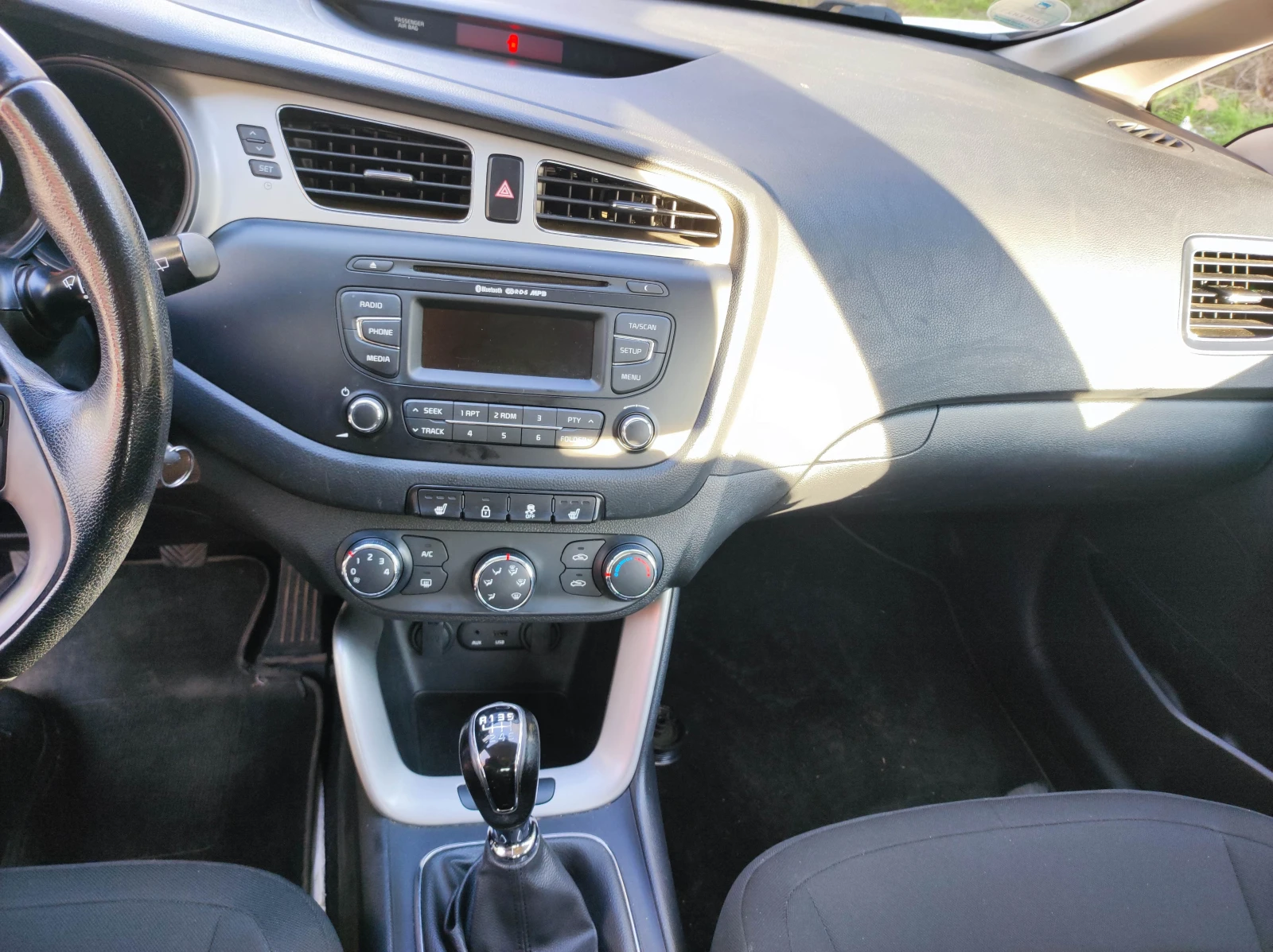 Kia Ceed, снимка 11 - Автомобили и джипове - 54301476