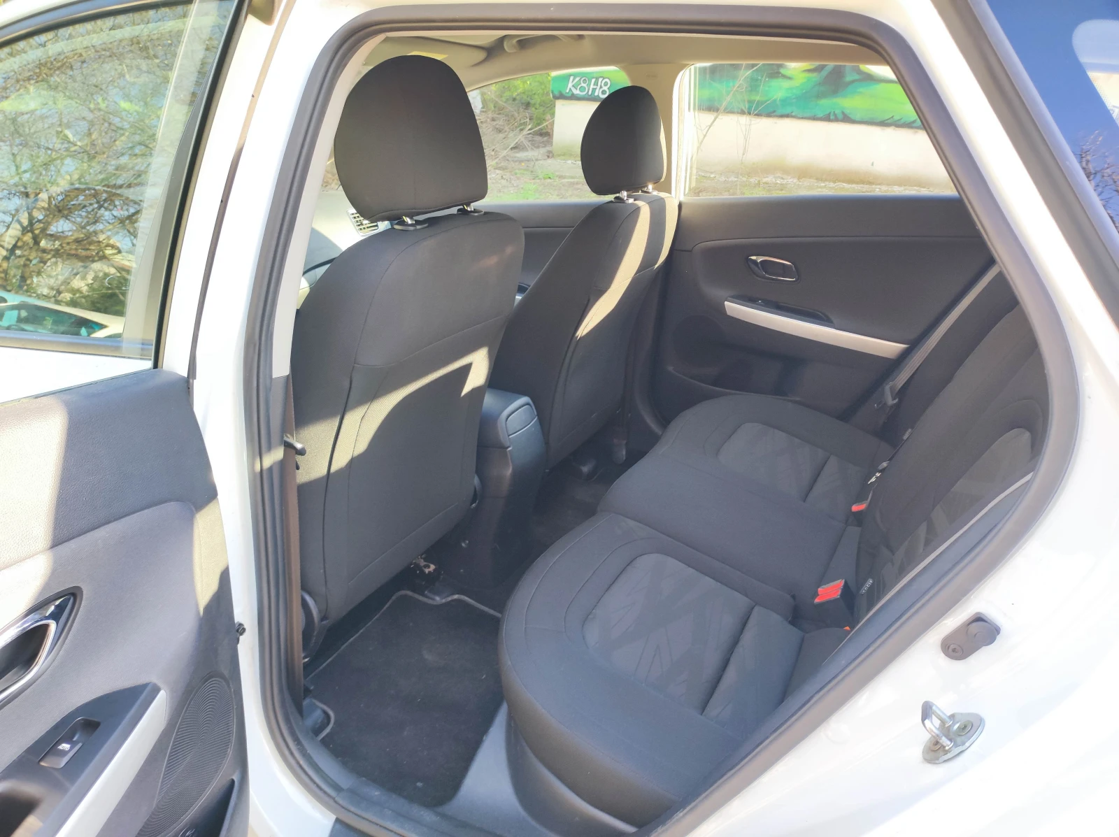 Kia Ceed, снимка 14 - Автомобили и джипове - 54301476