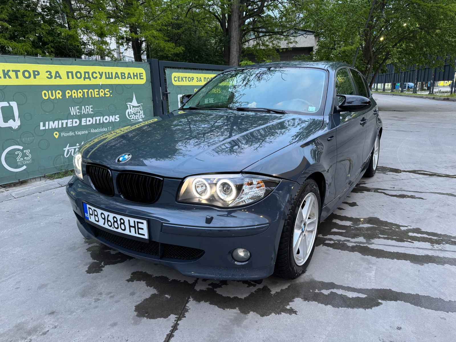 BMW 120