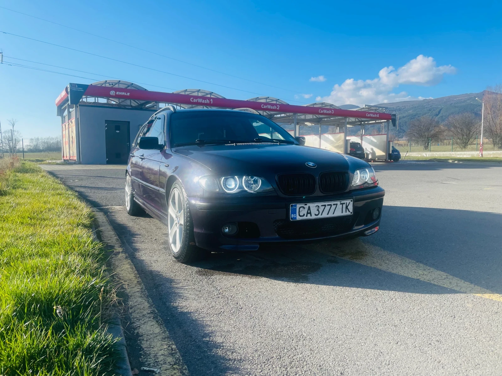 BMW 330