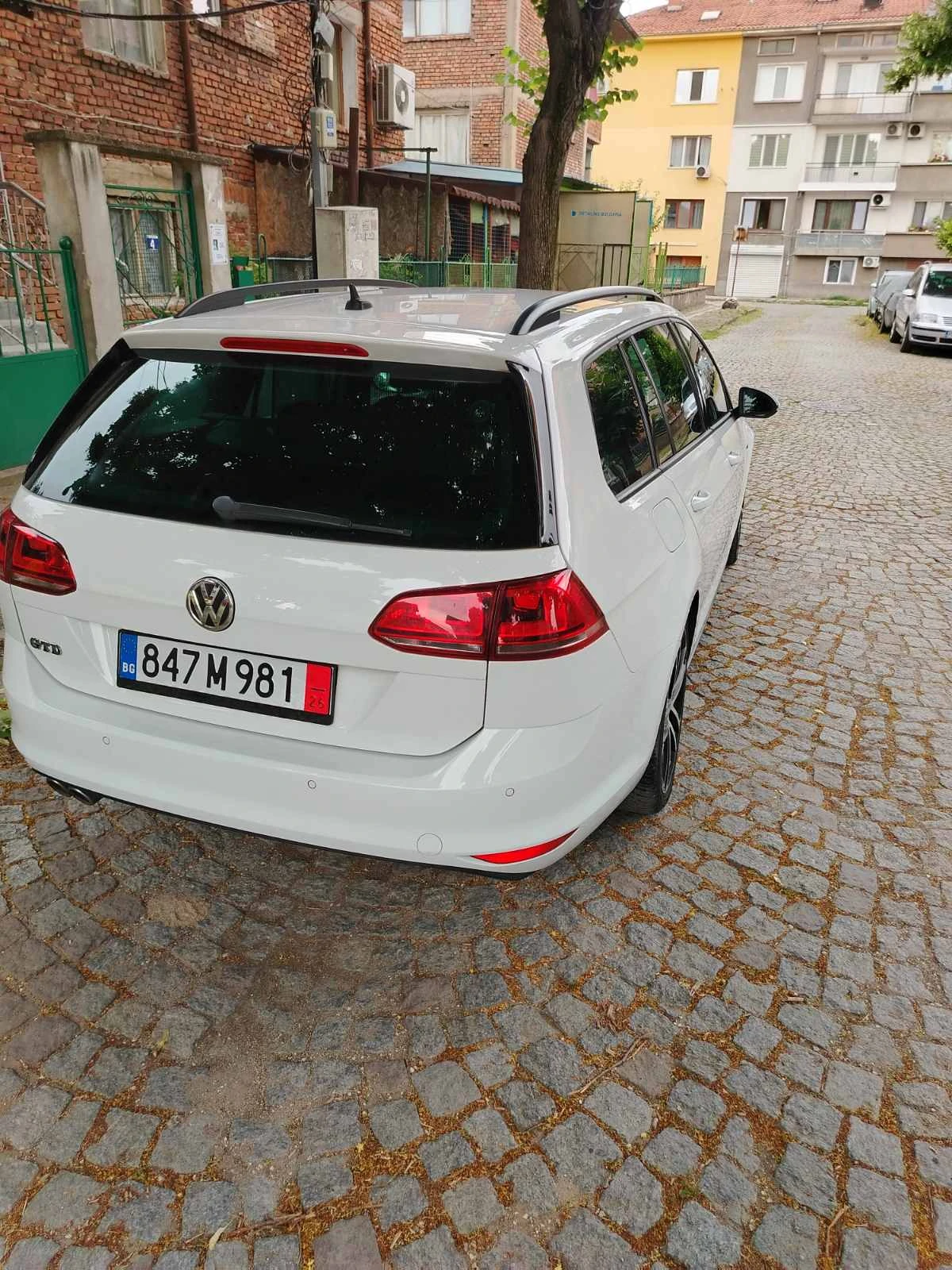 VW Golf GTD, снимка 17 - Автомобили и джипове - 54905999