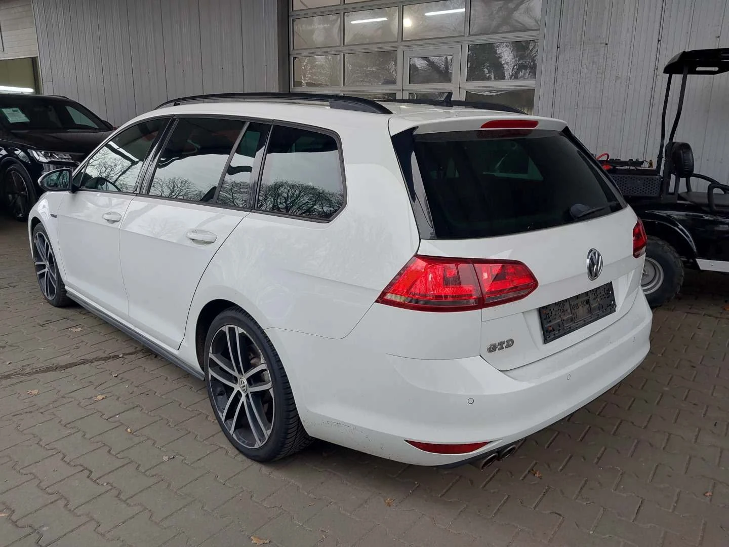 VW Golf GTD, снимка 3 - Автомобили и джипове - 54757639