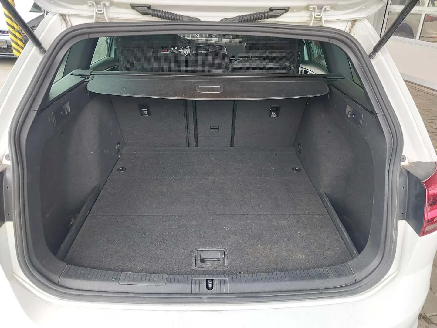 VW Golf GTD, снимка 14 - Автомобили и джипове - 54757639