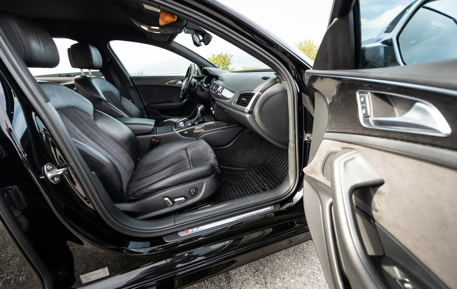 Audi S6, снимка 6 - Автомобили и джипове - 54786573