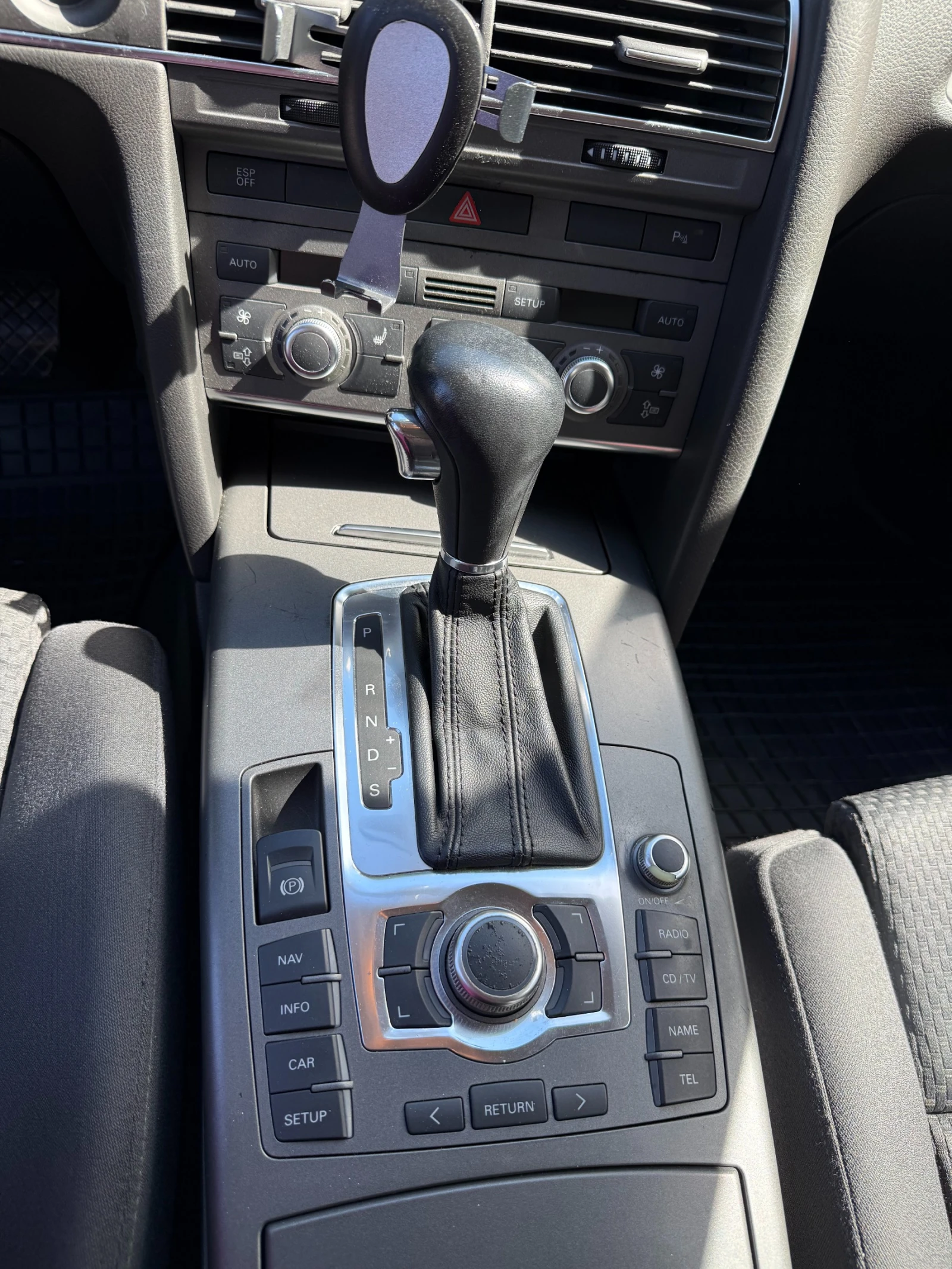 Audi A6 2.7 TDI, снимка 10 - Автомобили и джипове - 55013834