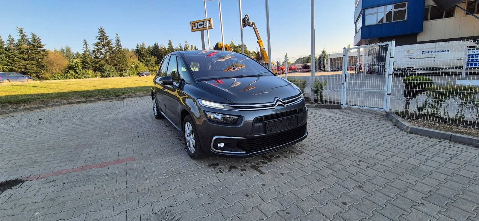 Citroen C4 Picasso 1.6 NAVI, снимка 5 - Автомобили и джипове - 55330199