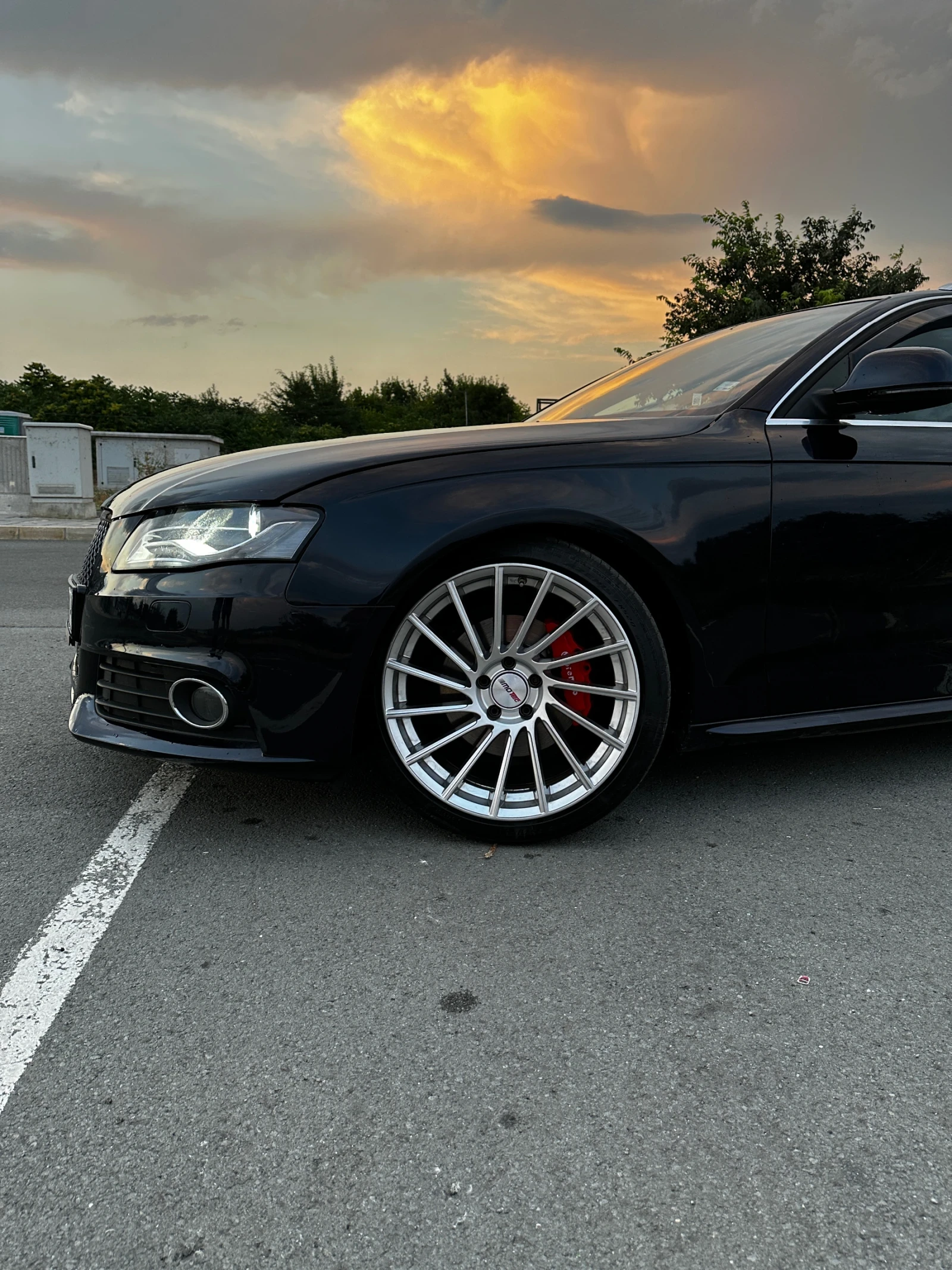 Audi A4 1.8T, снимка 2 - Автомобили и джипове - 55423115