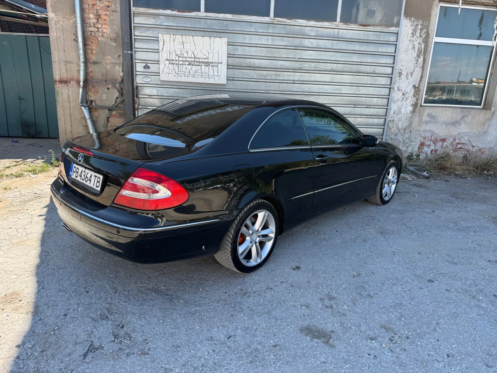 Mercedes-Benz CLK 500, снимка 3 - Автомобили и джипове - 55474932