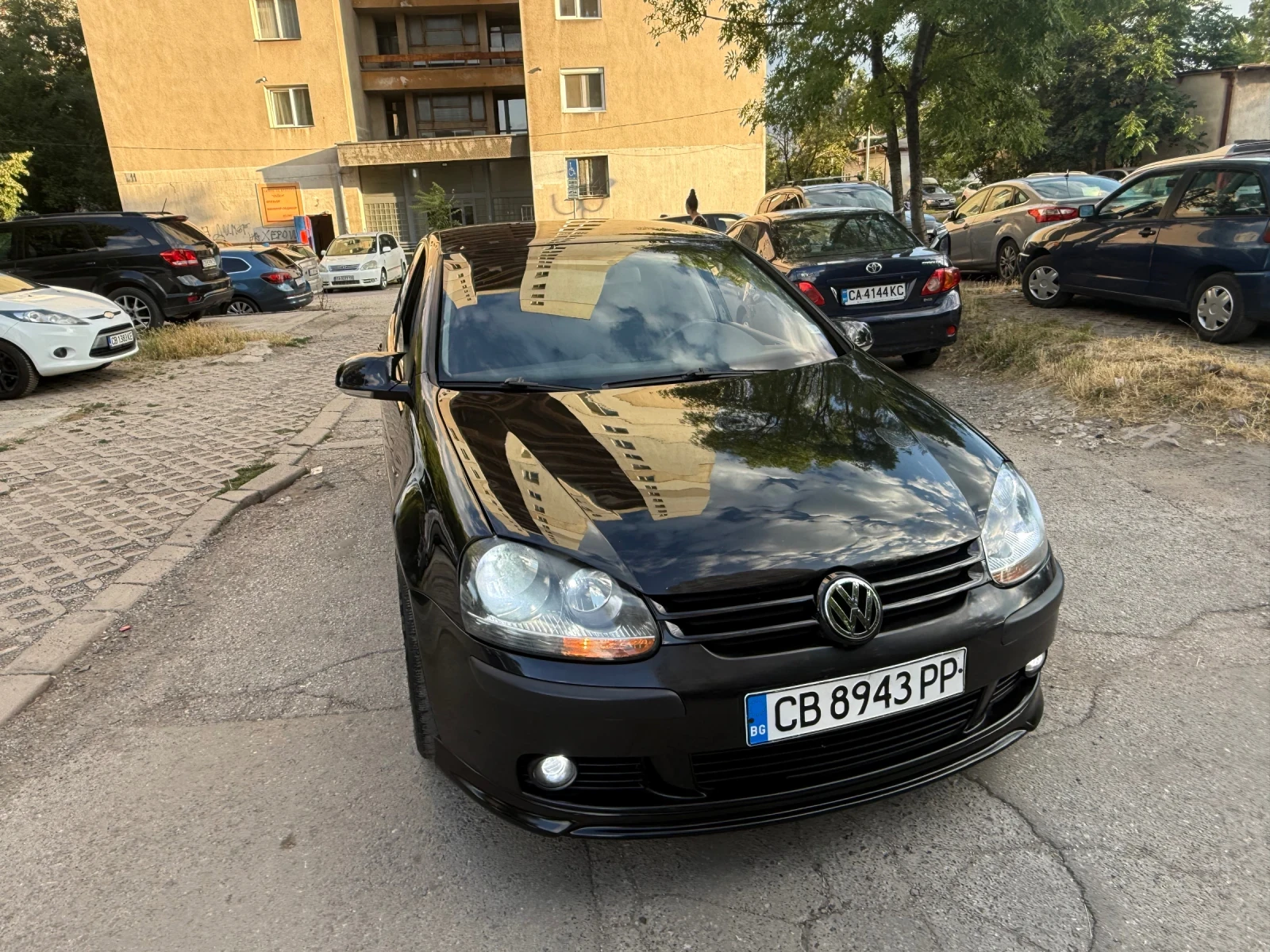 VW Golf 2.0 TDi 200-К.С 6 скорости обслужен А/С !!ТОП !!, снимка 2 - Автомобили и джипове - 55637075