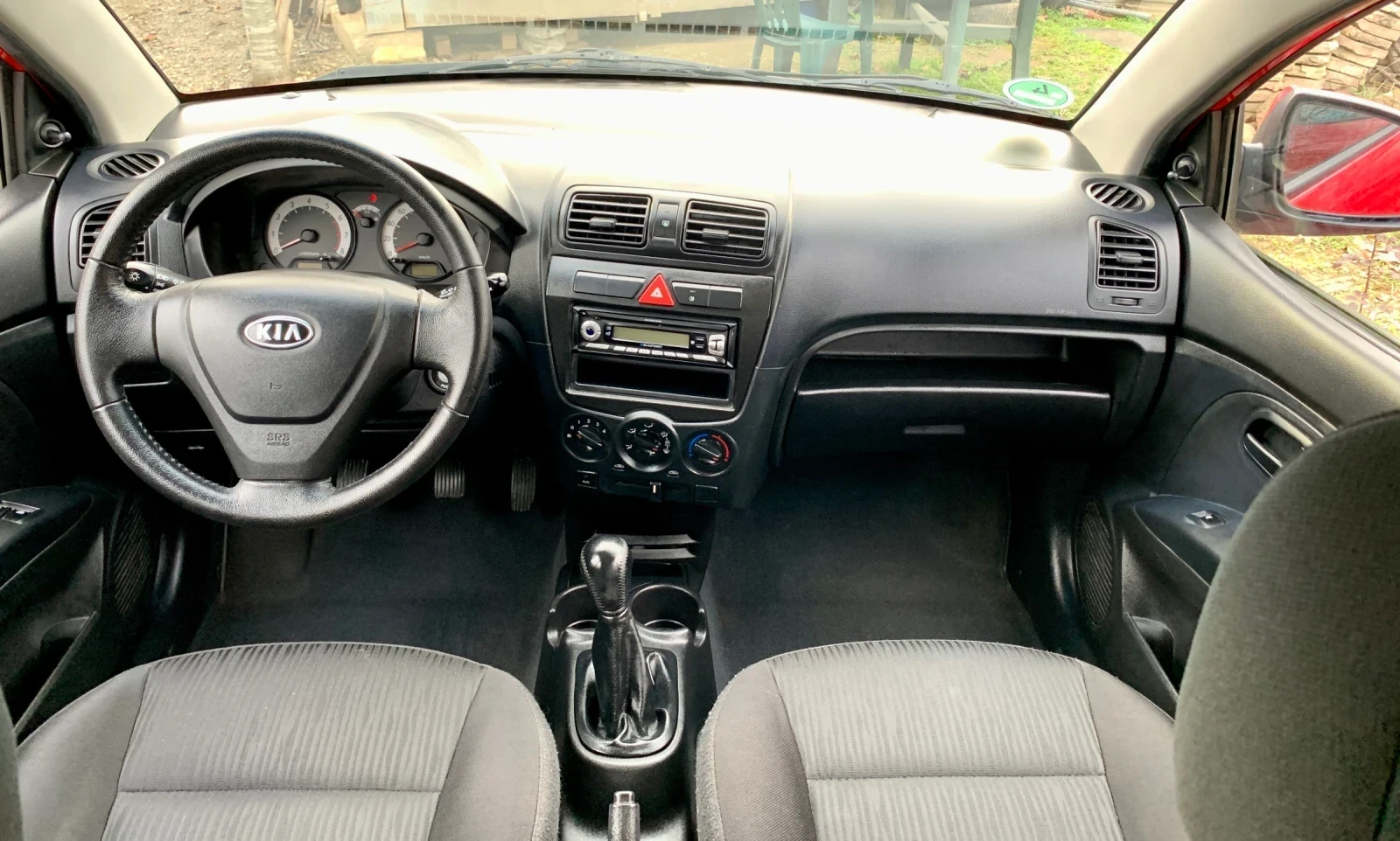 Kia Picanto FACE* БЕНЗИН| 125хил.км| КЛИМАТИК | СЕРВИЗНА КНИЖК, снимка 11 - Автомобили и джипове - 55686832