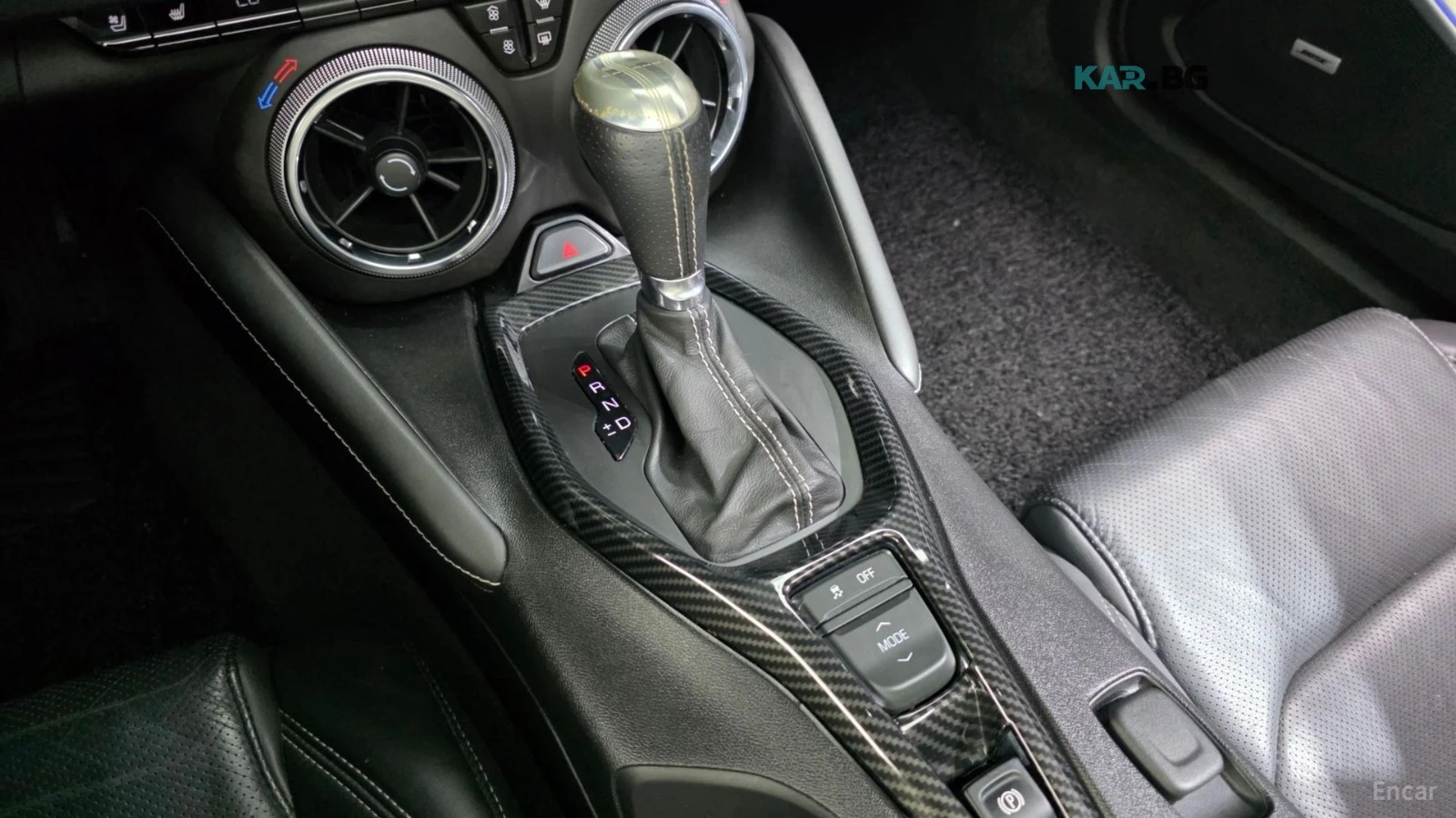 Chevrolet Camaro SS* 6.2* V8* КАМЕРА* ХЕДЪП* ПОДГРЕВ* ОБДУХВАНЕ* , снимка 11 - Автомобили и джипове - 56103347