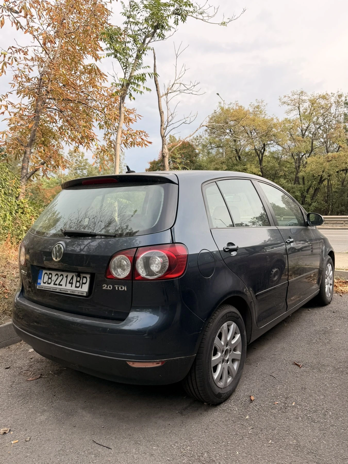 VW Golf 5, снимка 2 - Автомобили и джипове - 56195758