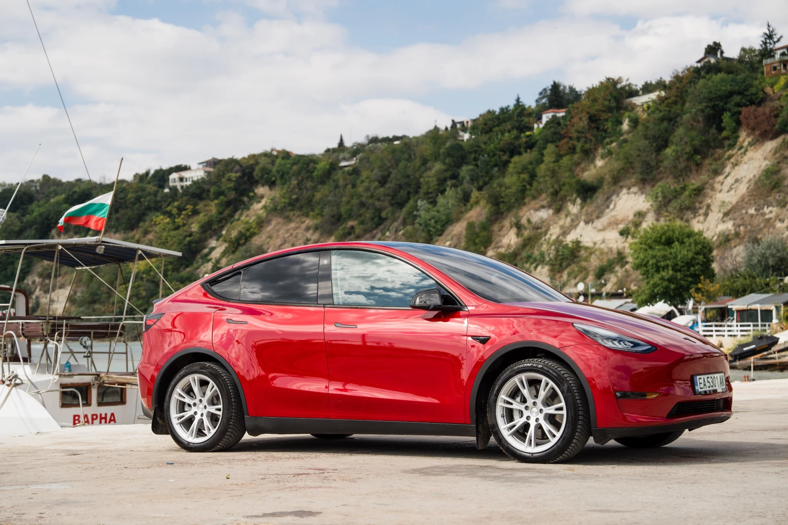 Tesla Model Y Long range