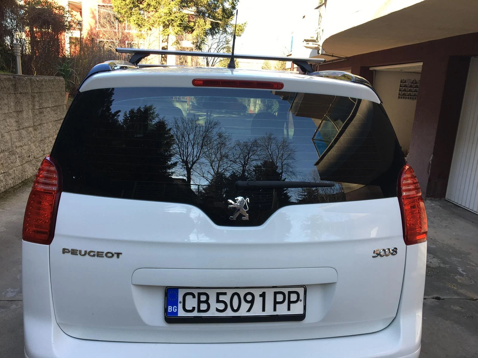 Peugeot 5008 2.0 HDI, кожа, снимка 3 - Автомобили и джипове - 56410186