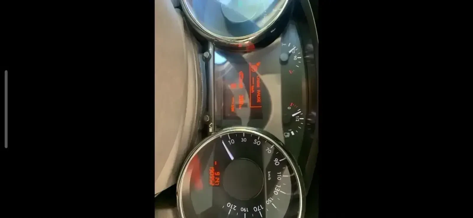 Peugeot 5008 2.0 HDI, кожа, снимка 9 - Автомобили и джипове - 56410186