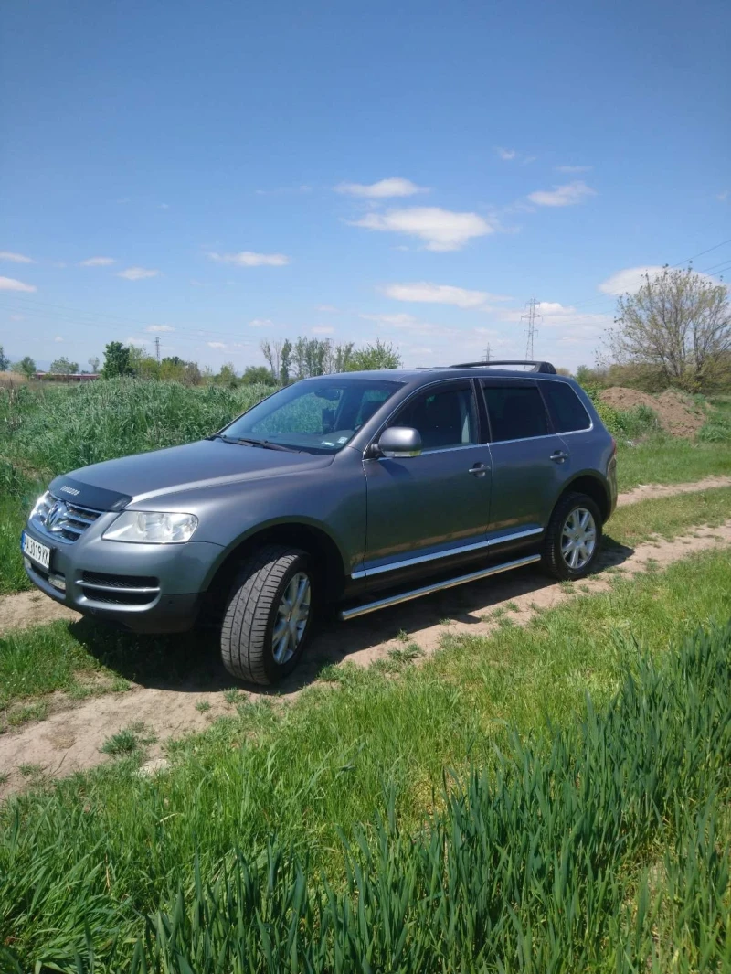 VW Touareg 3.0 TDI, снимка 3 - Автомобили и джипове - 52541612