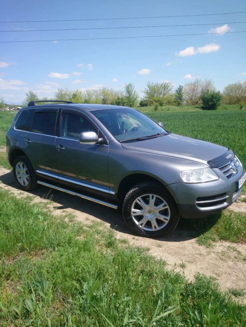 VW Touareg 3.0 TDI, снимка 2 - Автомобили и джипове - 52541612
