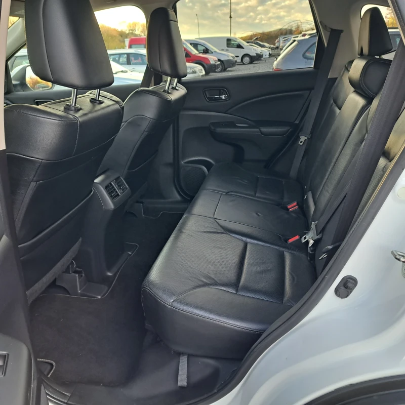 Honda Cr-v 2.2 4WD DTEC, снимка 11 - Автомобили и джипове - 52431274
