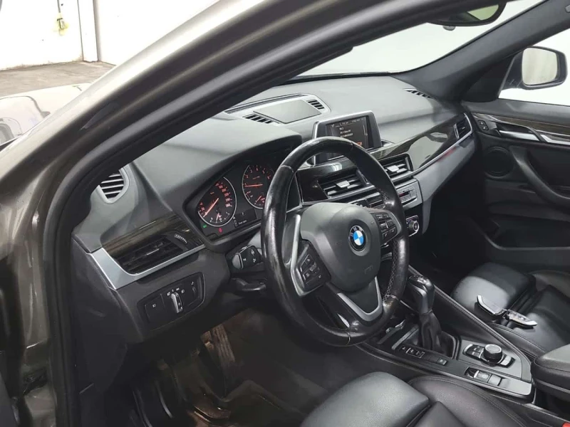 BMW X1 * XDRIVE28I * CARFAX* ПАНОРАМА* ПОДГРЕВИ, снимка 9 - Автомобили и джипове - 53511210
