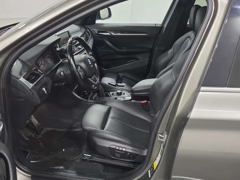 BMW X1 * XDRIVE28I * CARFAX* ПАНОРАМА* ПОДГРЕВИ, снимка 7 - Автомобили и джипове - 53511210