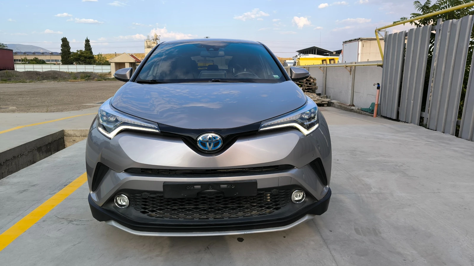 Toyota C-HR 1.8- HYBRID * LED* КОЖА* KEYLESS*  - изображение 8