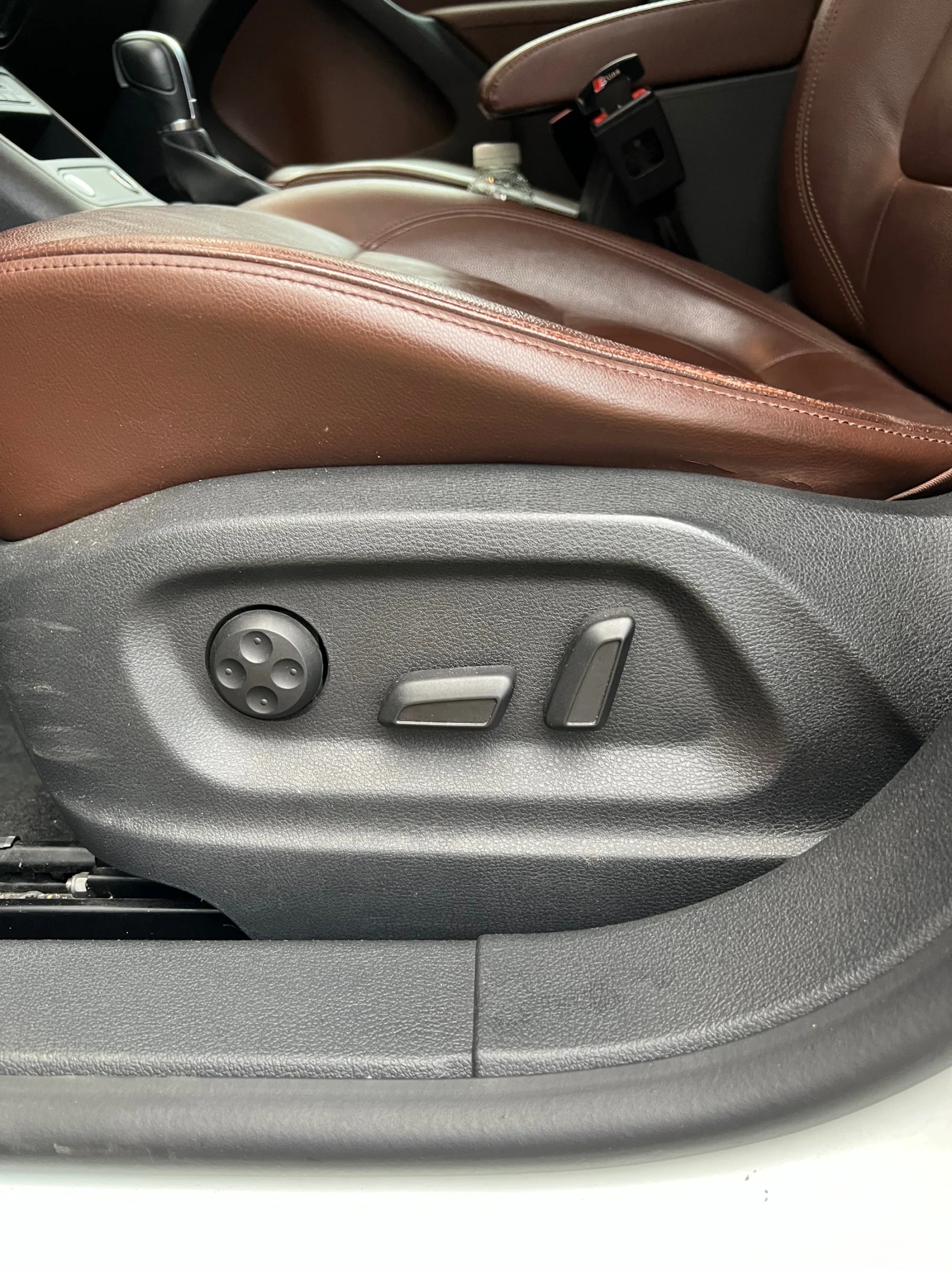 VW Tiguan  2.0TDI 4/4 DSG Камера - изображение 6