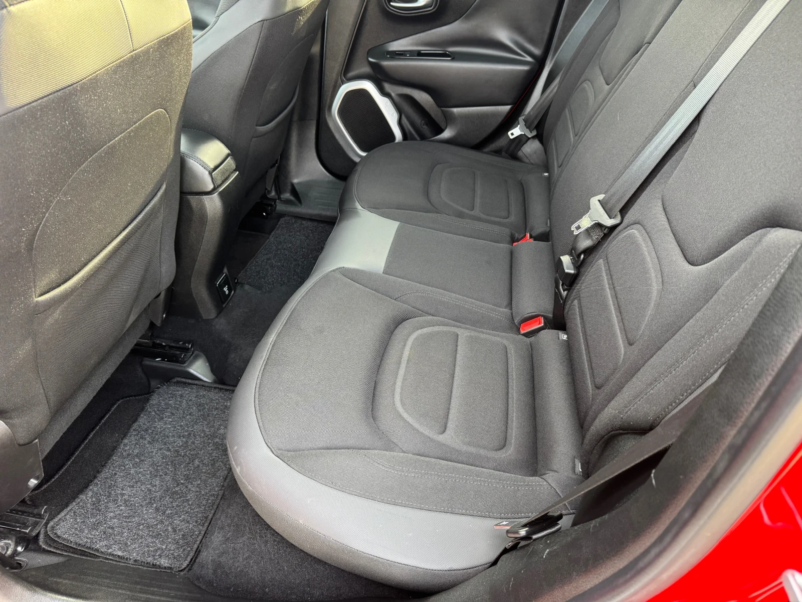 Jeep Renegade 2.0 d Avtomatik, 4x4, evro 6 | Mobile.bg � ����������� 15