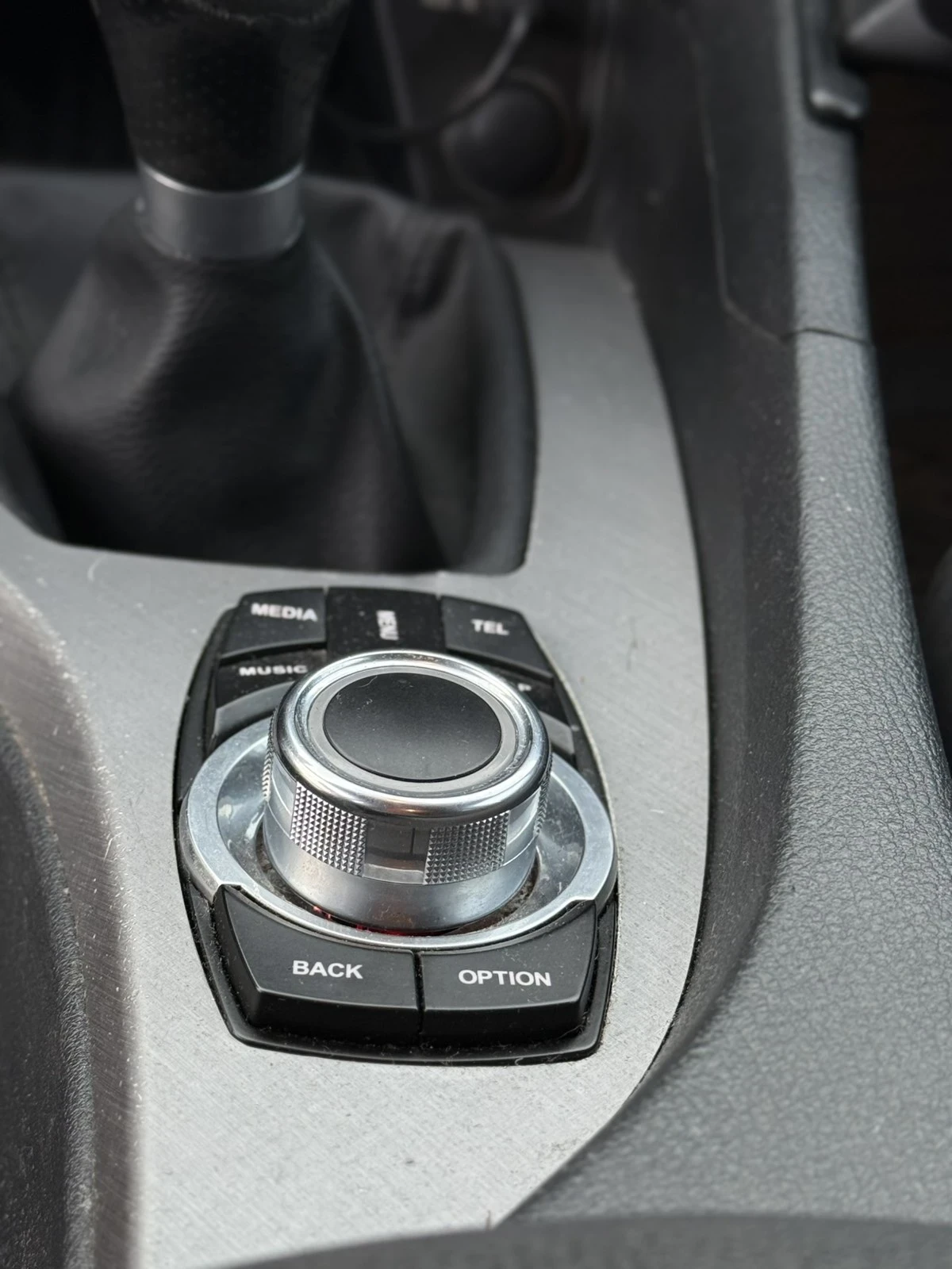 BMW X1 2.0 143+ , снимка 10 - Автомобили и джипове - 53907814