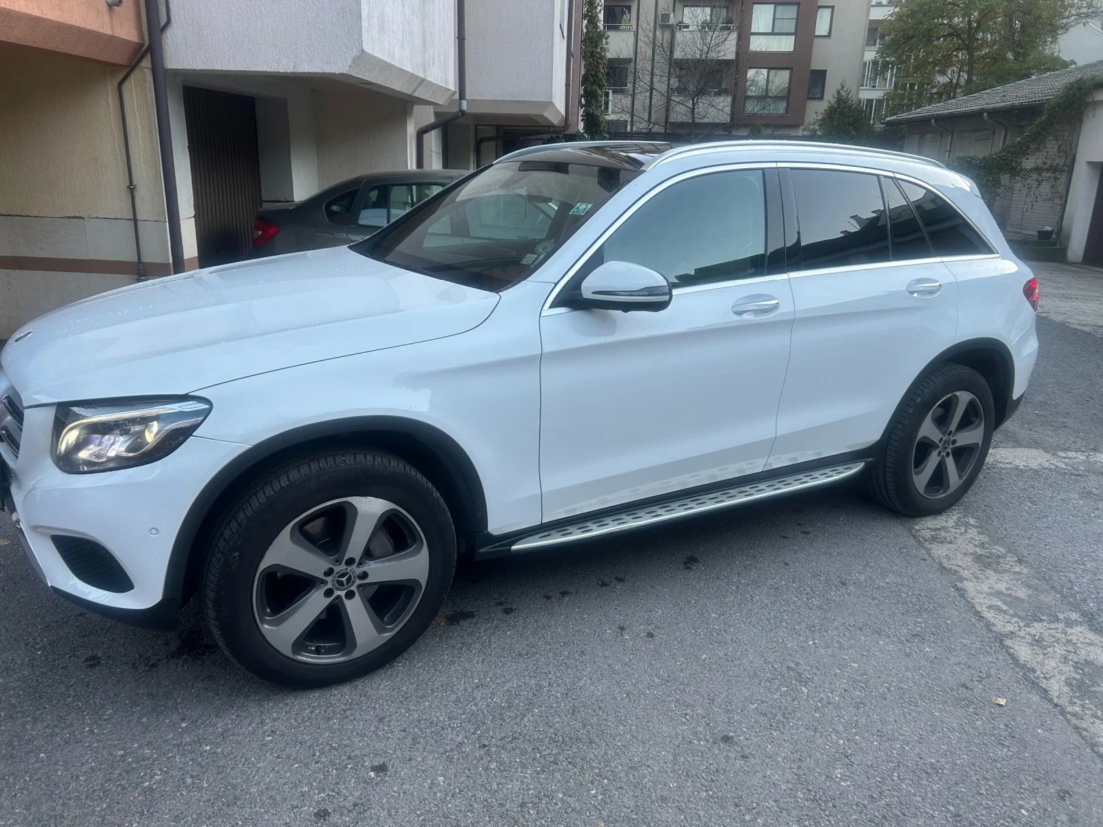 Mercedes-Benz GLC 300, снимка 9 - Автомобили и джипове - 54061425