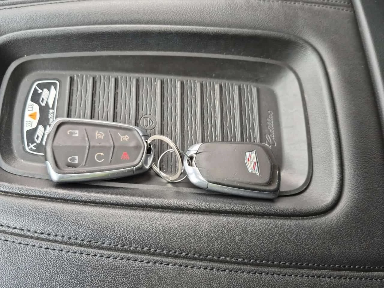 Cadillac Escalade * PREMIUM LUXURY * , снимка 8 - Автомобили и джипове - 54078591