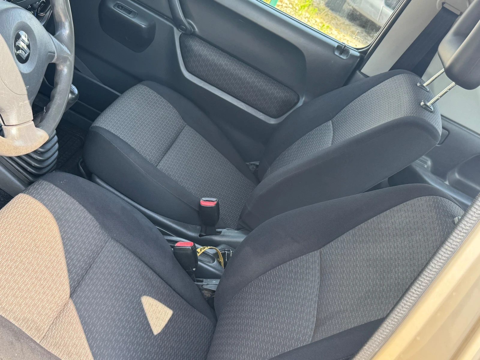 Suzuki Jimny 1.5DDIS, снимка 10 - Автомобили и джипове - 55130440