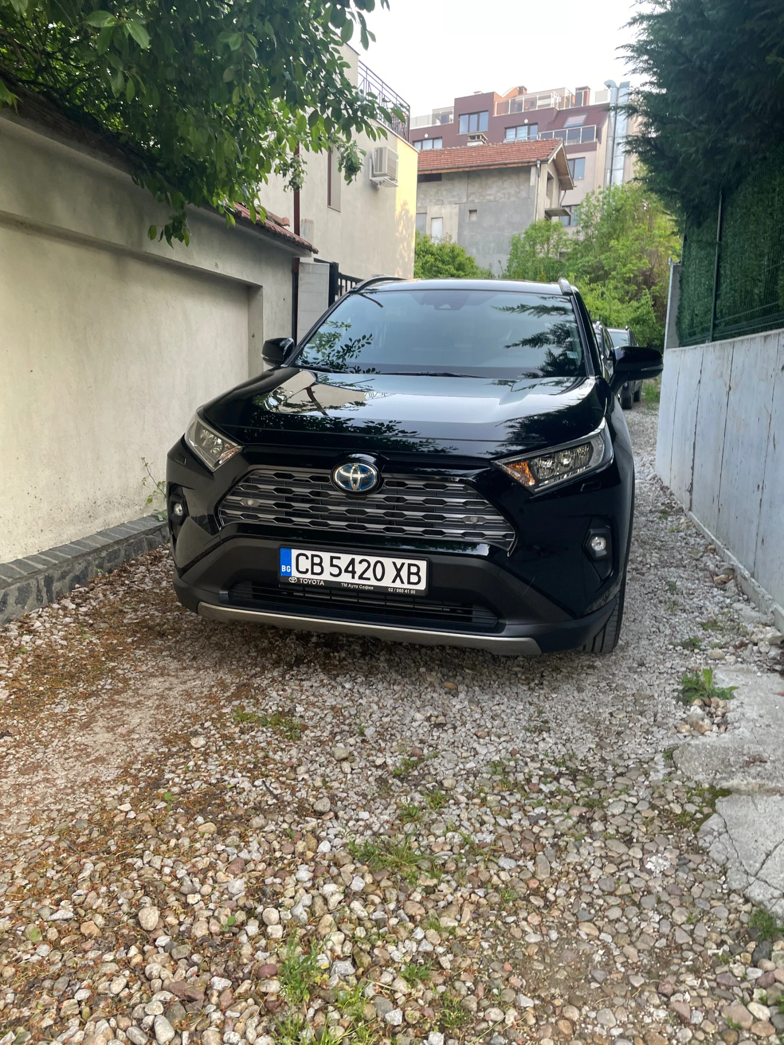 Toyota Rav4 Executive , снимка 2 - Автомобили и джипове - 55602807