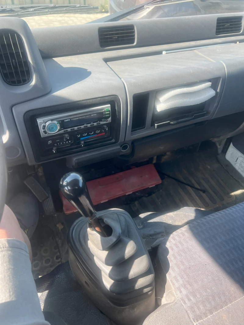 Nissan Capstar 3.0TD, снимка 16 - Бусове и автобуси - 50657005