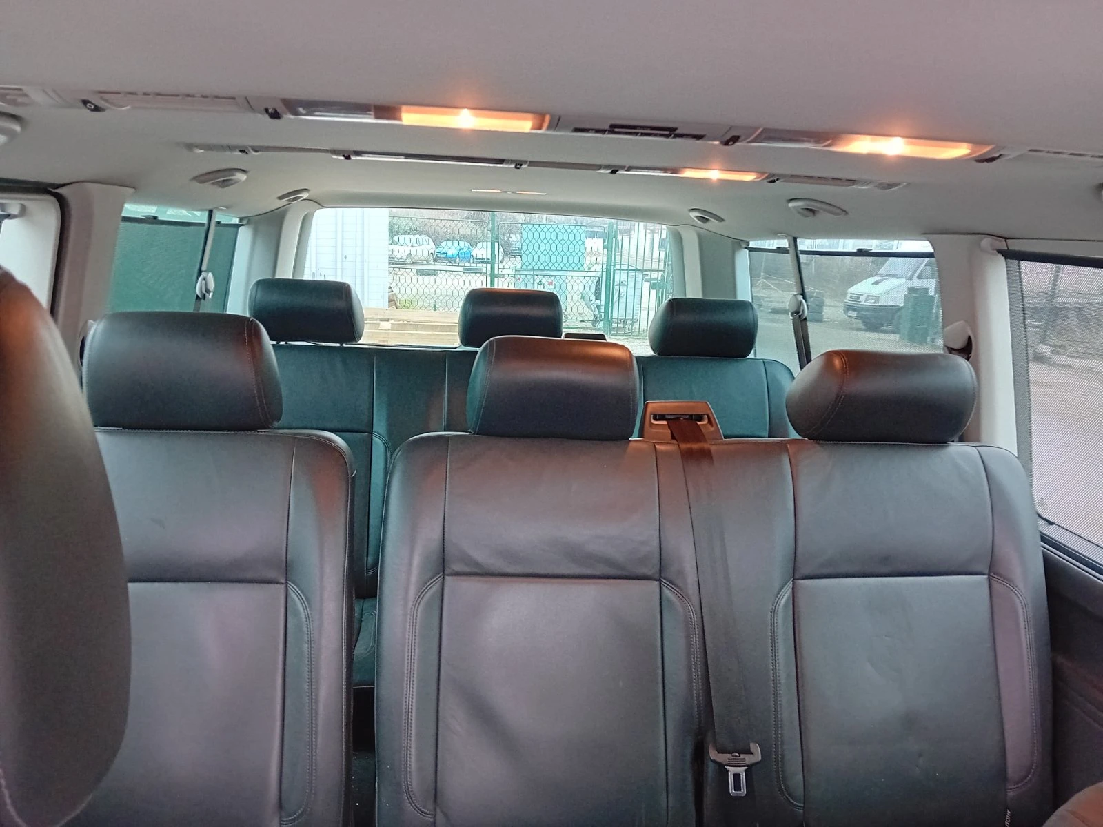 VW Caravelle  - изображение 7