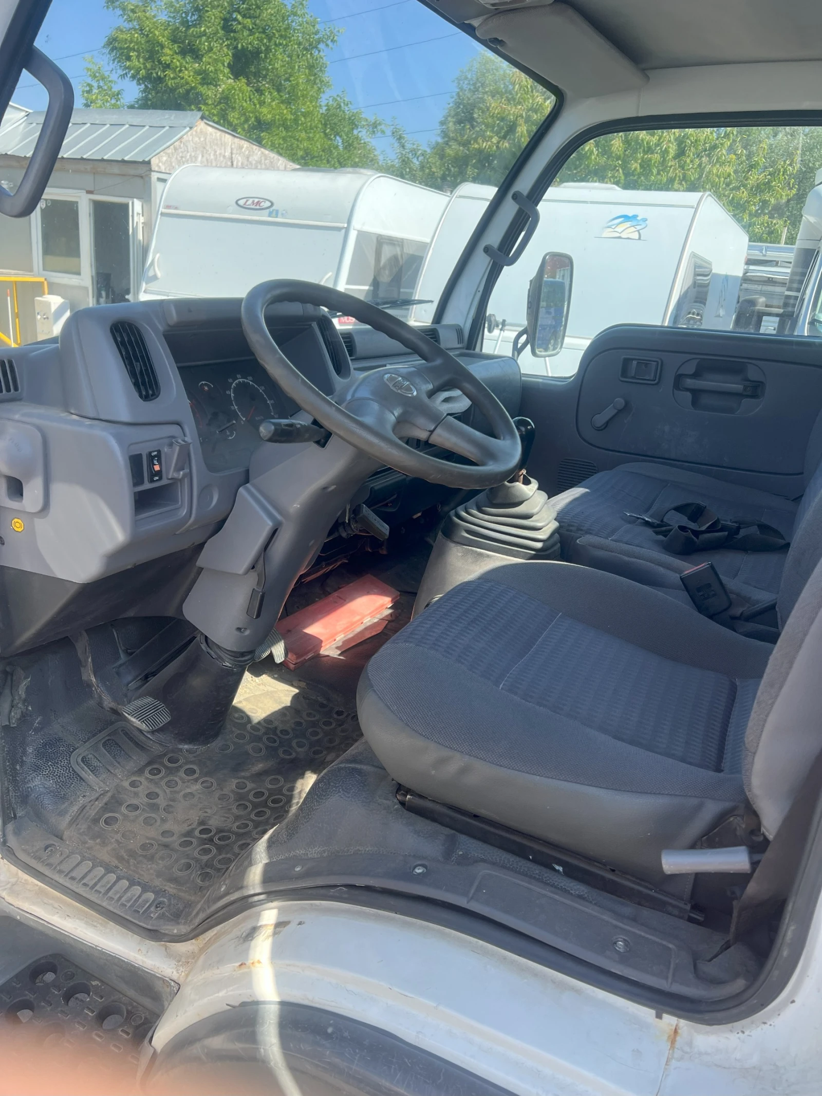 Nissan Capstar 3.0TD - изображение 10