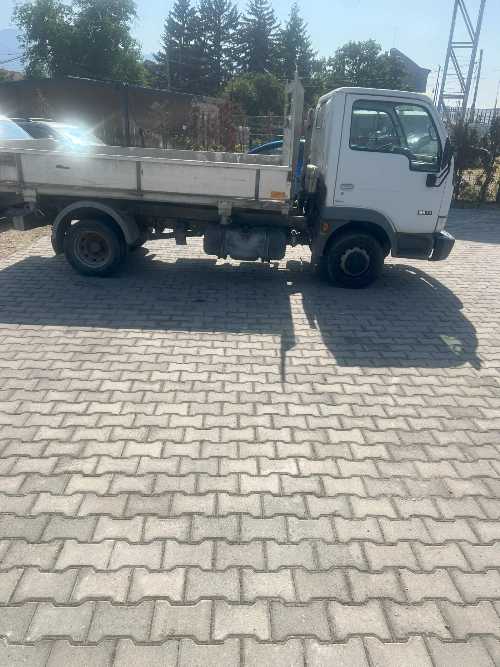 Nissan Capstar 3.0TD - изображение 5