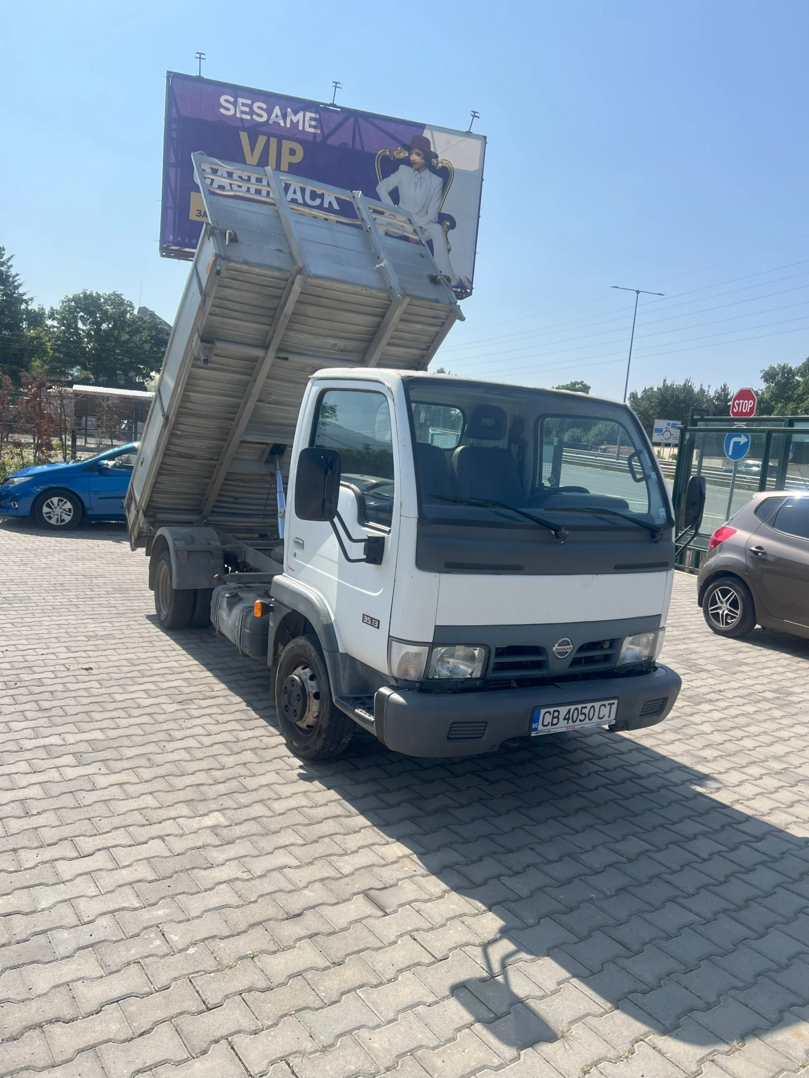 Nissan Capstar 3.0TD - изображение 8