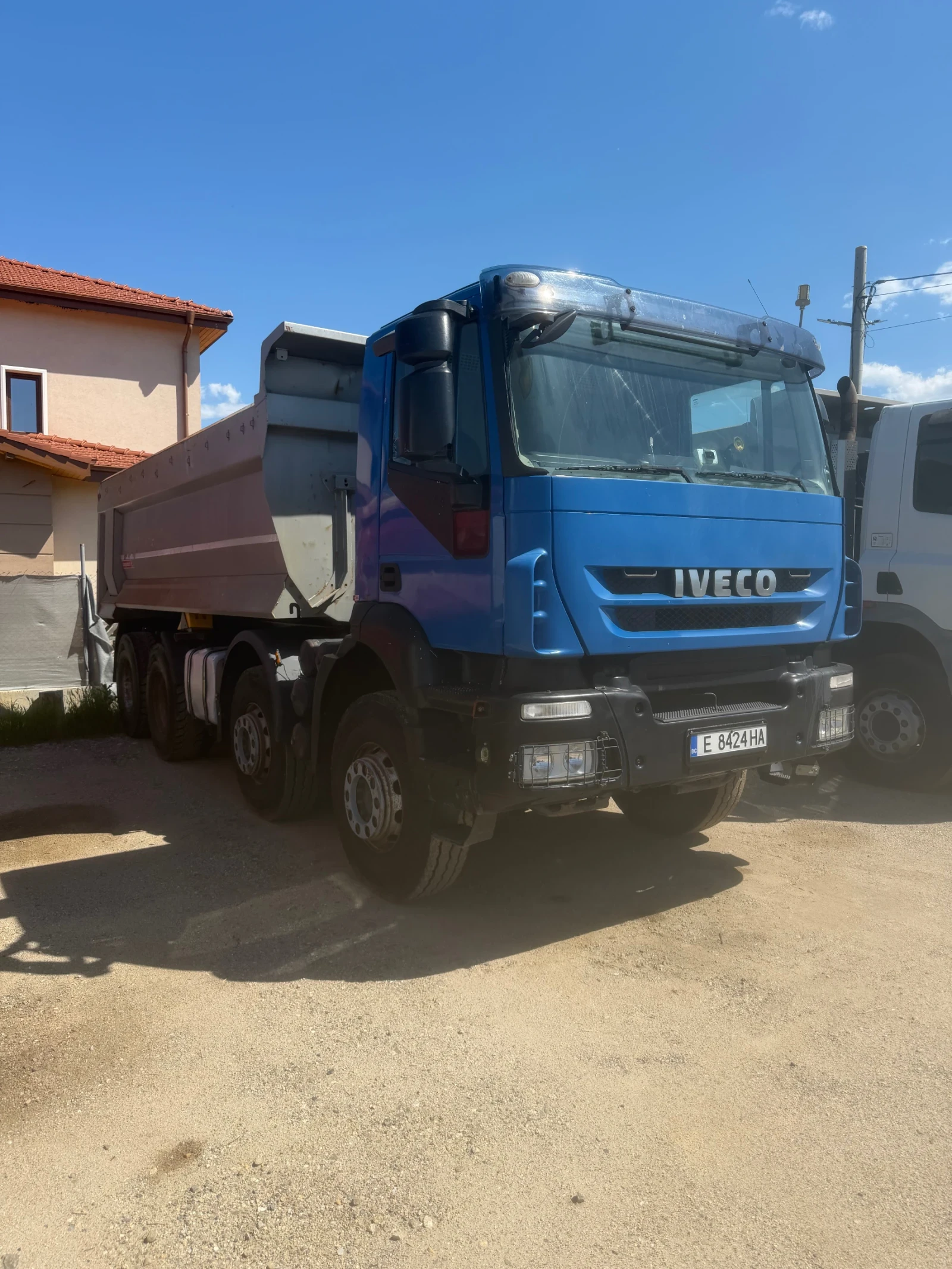 Iveco Trakker 450, снимка 2 - Камиони - 54422957