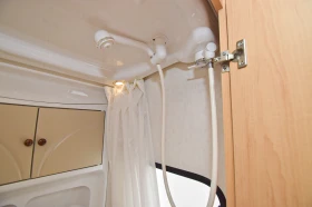 Каравана Hobby deluxe 495, снимка 8