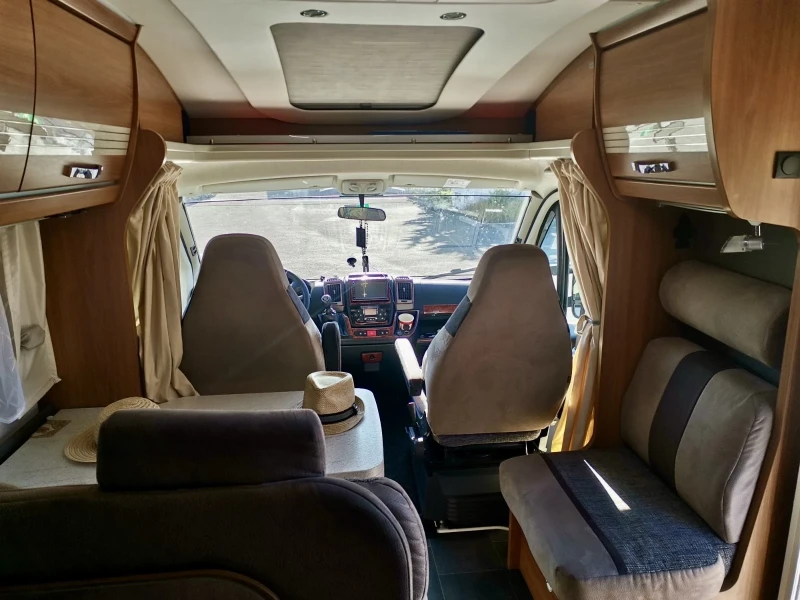 Кемпер Dethleffs, снимка 9 - Каравани и кемпери - 52344484