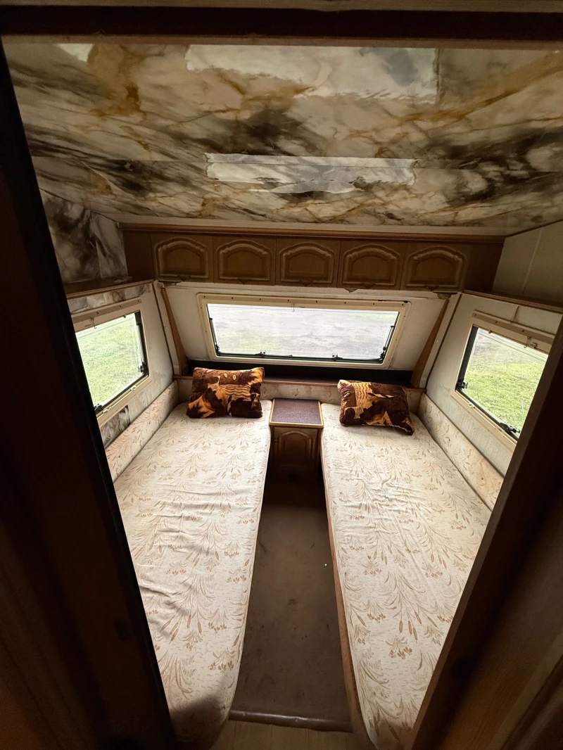 Каравана Hobby Prestige, снимка 6 - Каравани и кемпери - 53166143