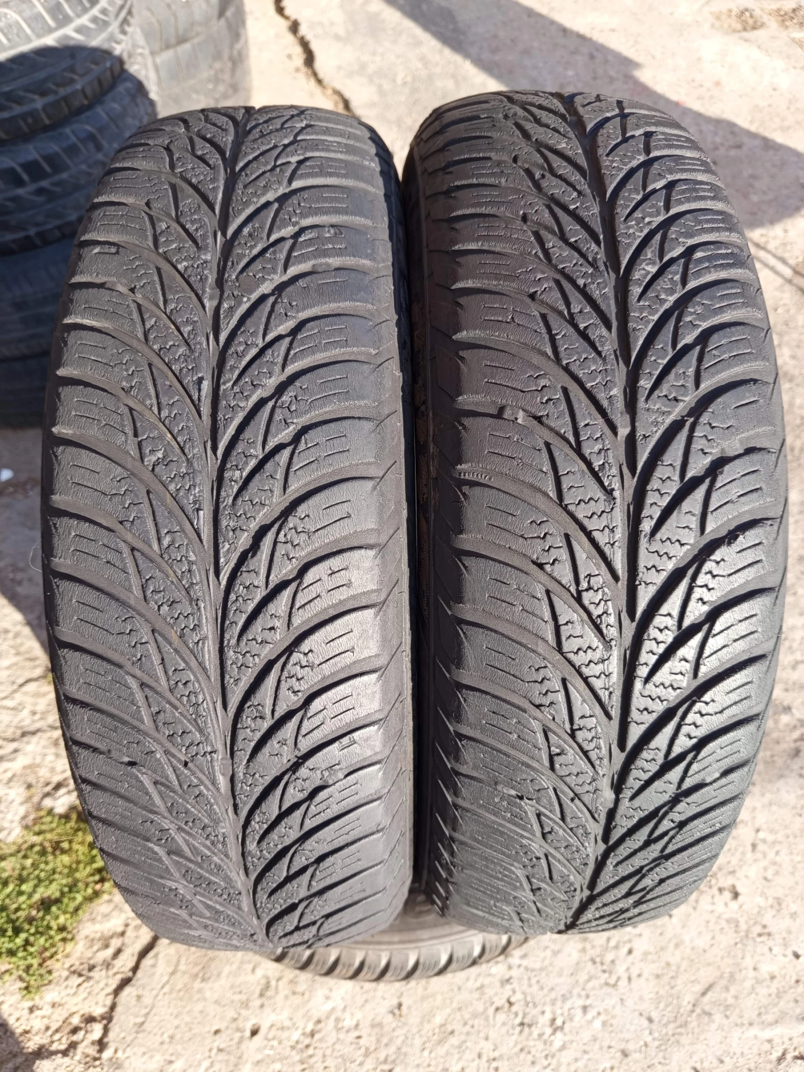 Гуми Зимни 165/70R14