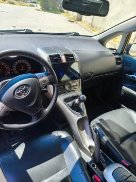 Toyota Auris, снимка 5