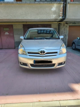  Toyota Corolla verso