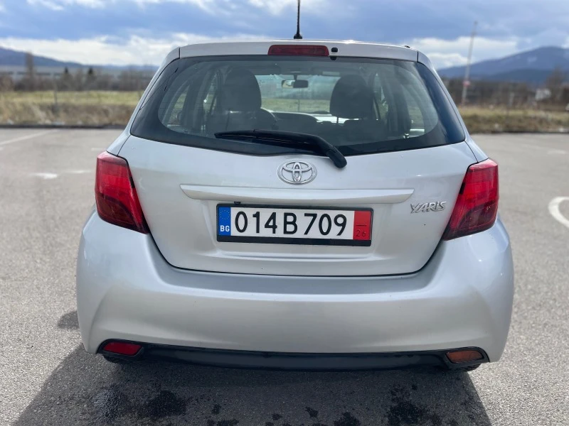 Toyota Yaris 1.33VVT-I-AUTOMATIK-NAVI-камера, снимка 5 - Автомобили и джипове - 44257994