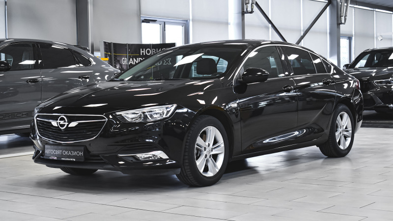Opel Insignia Grand Sport 1.6d Business Edition Automatic, снимка 4 - Автомобили и джипове - 46384845