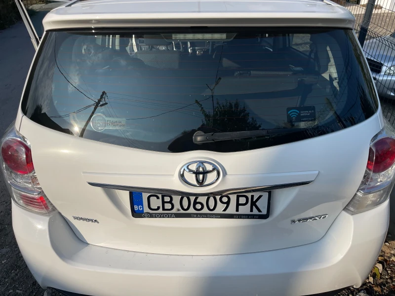 Toyota Verso 1.6 дизел!! , снимка 15 - Автомобили и джипове - 47057057