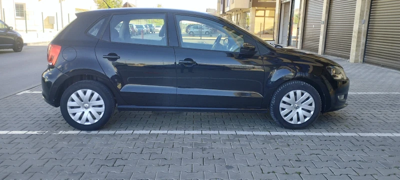 VW Polo 1.6tdi, снимка 6 - Автомобили и джипове - 47639636