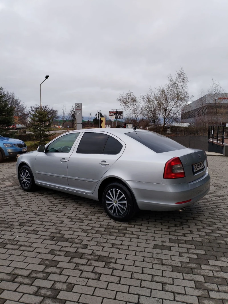 Skoda Octavia 1.9 TDI  ПЕРФЕКТНА, снимка 9 - Автомобили и джипове - 48212381