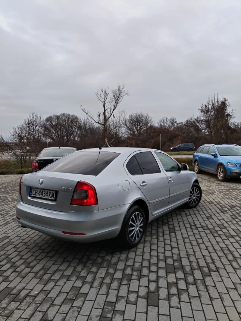 Skoda Octavia 1.9 TDI  ПЕРФЕКТНА, снимка 10 - Автомобили и джипове - 48212381